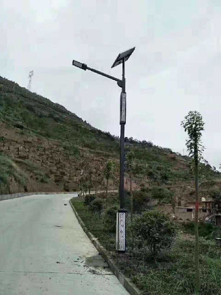 白朗县仿古太阳能路灯